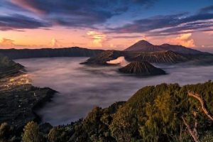 Study tour ke gunung Bromo dan Malang adalah paket favorit pelajar.